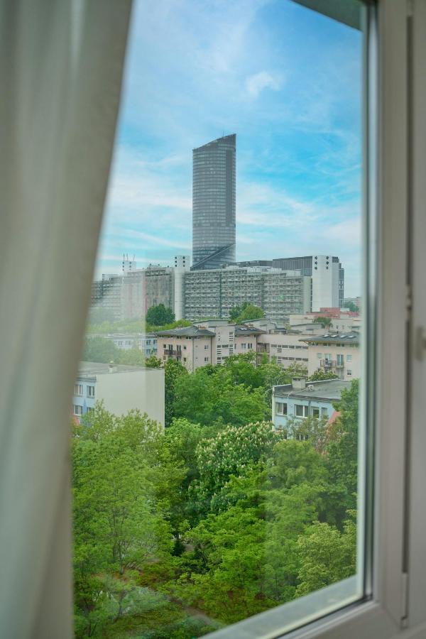 Apartment Green City View Wroclavia Swobodna By Renters *
