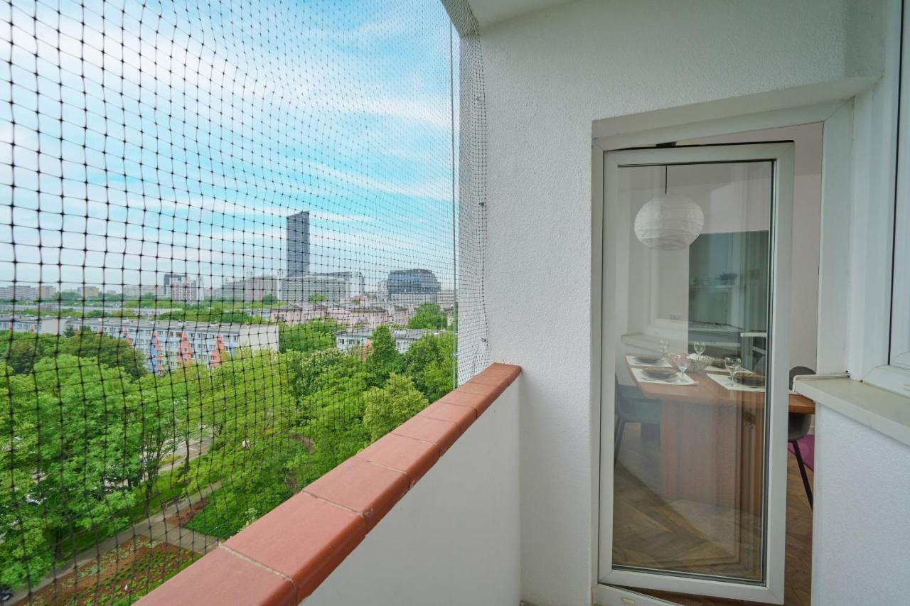 Green City View Wroclavia Swobodna By Renters